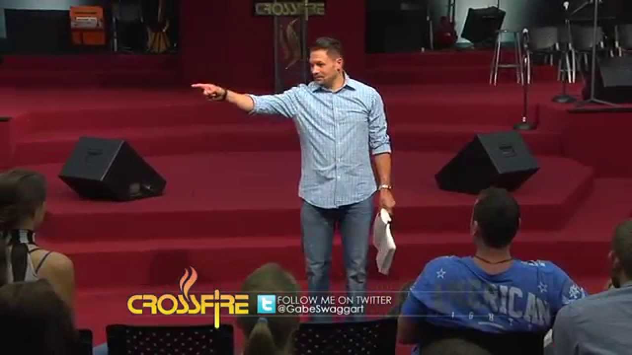 Living a Cross Centered Life (Romans 6:3-5)