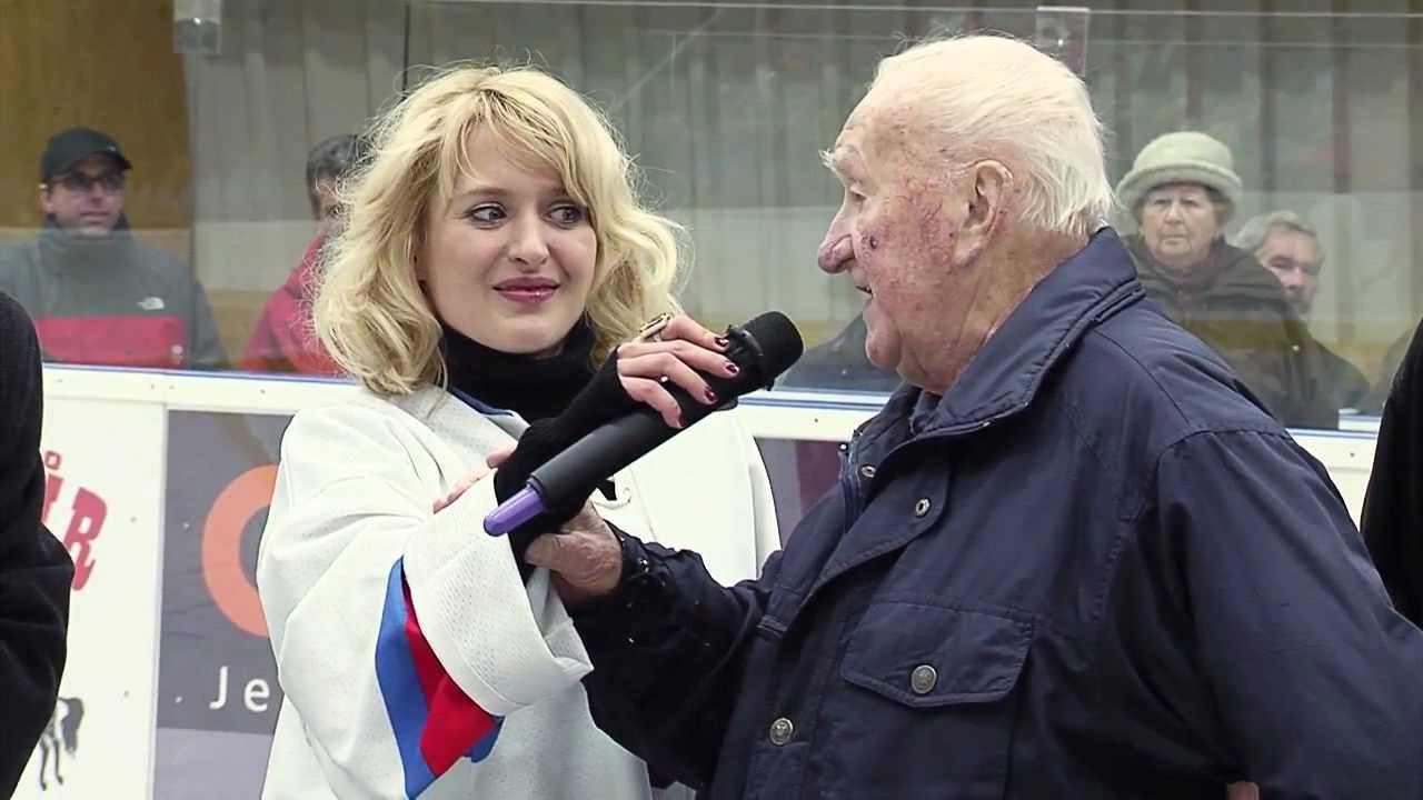 Slavnostní otevření zimního stadionu v Jičíně