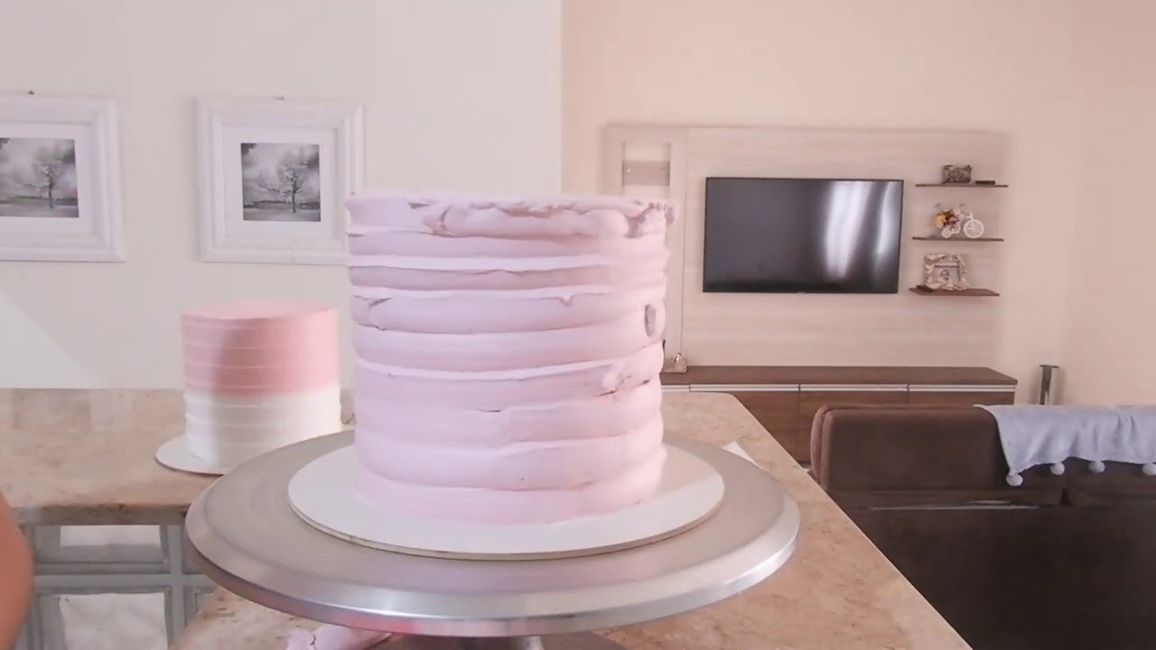 2 Bolinhos em 1 Vídeo-Confeitando