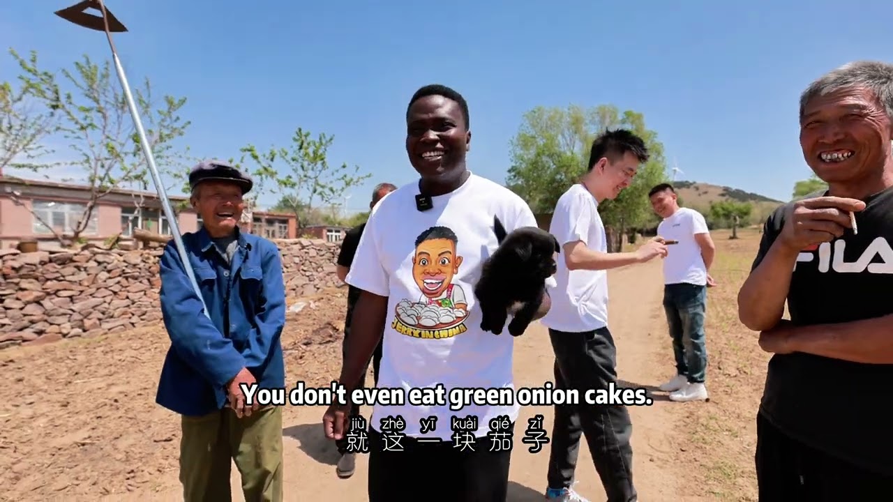 Visited my Chinese friend at his hometown I cooked Chinese stem buns for them
