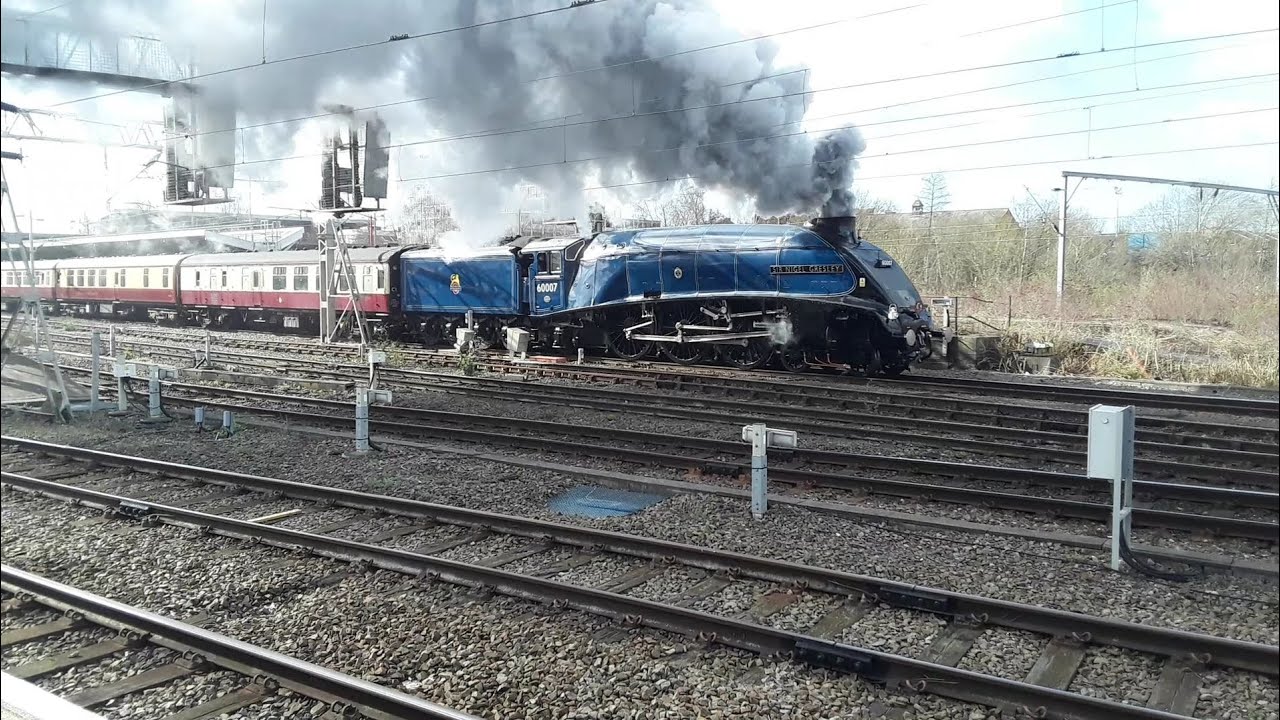Trains at Crewe. WCML. 11/03/2026