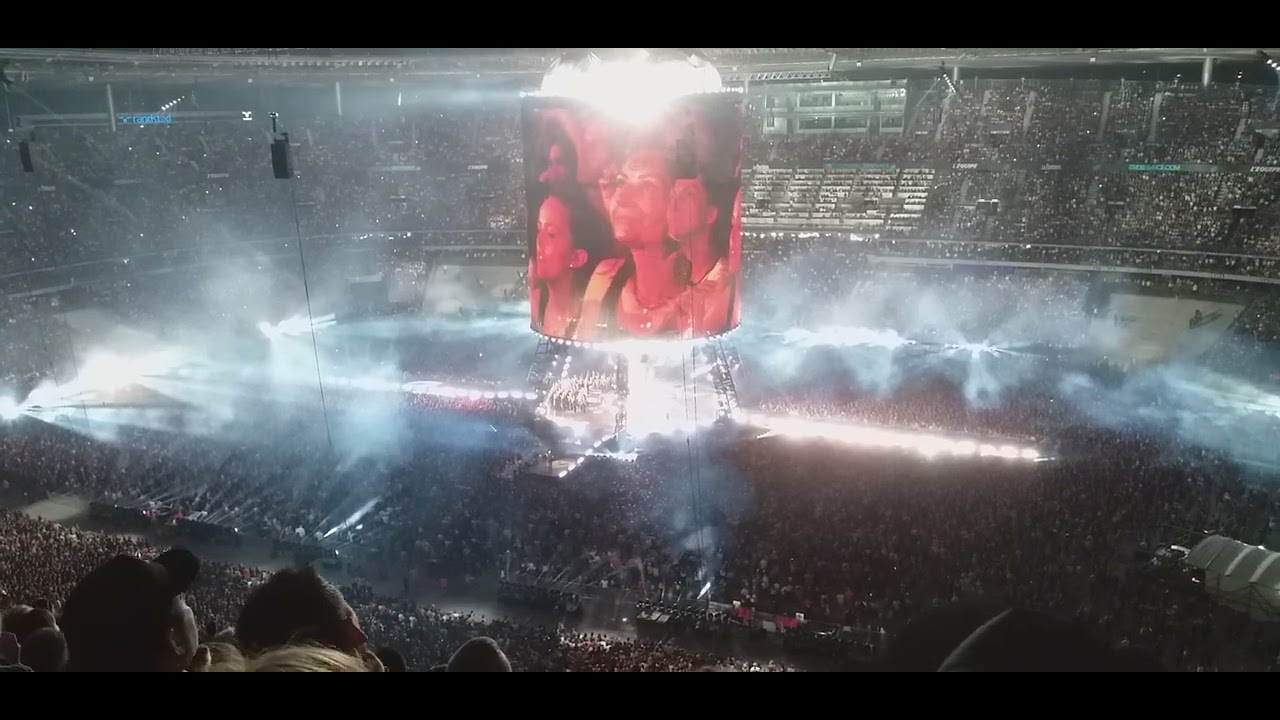 Indochine - Stade de France 21 mai 2022 - La vie est belle