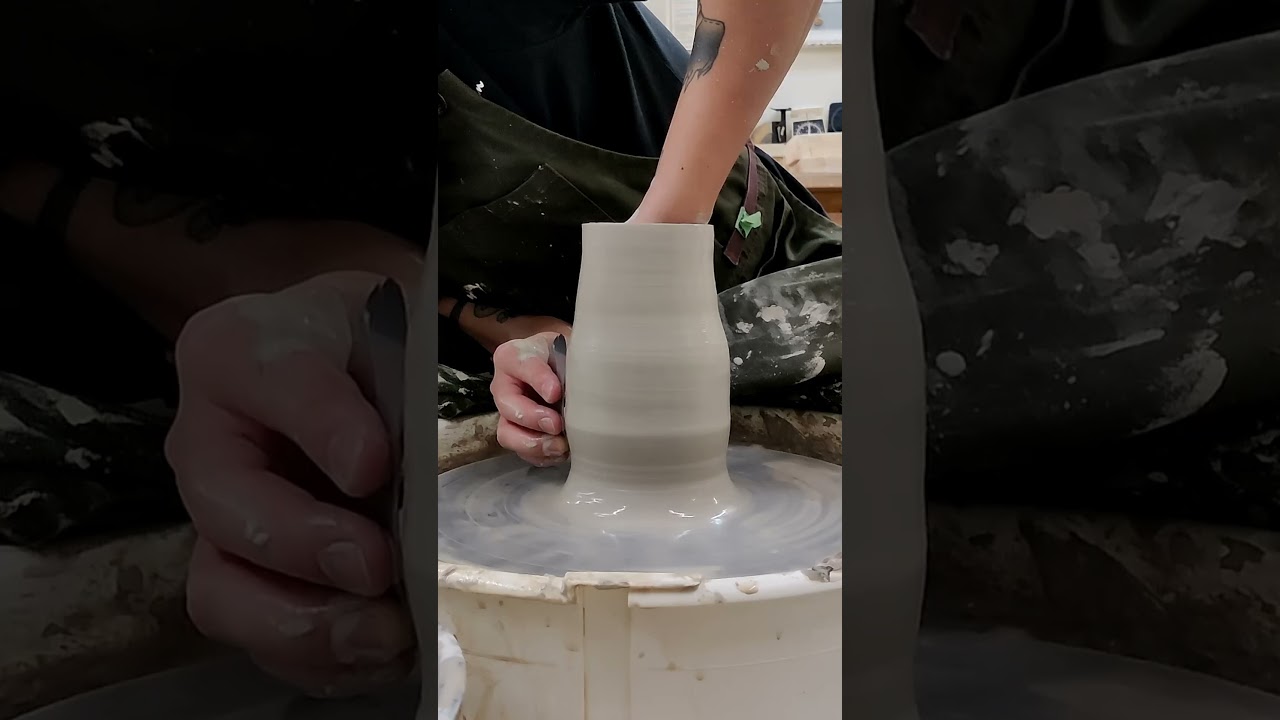 A Rustic Vase After 4 Months of Break #pottery #ceramic #etsy #satisfying #vase