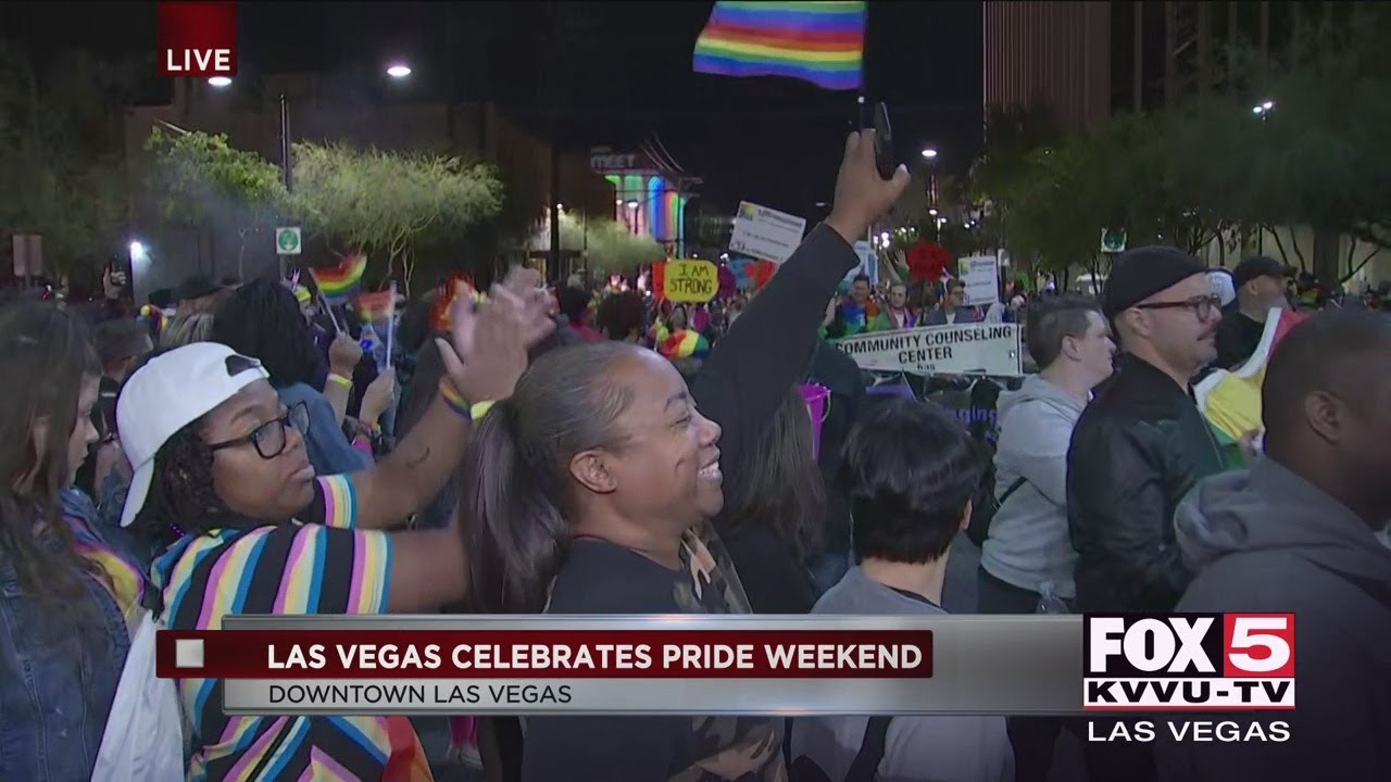 Лас-Вегас празднует выходные PRIDE