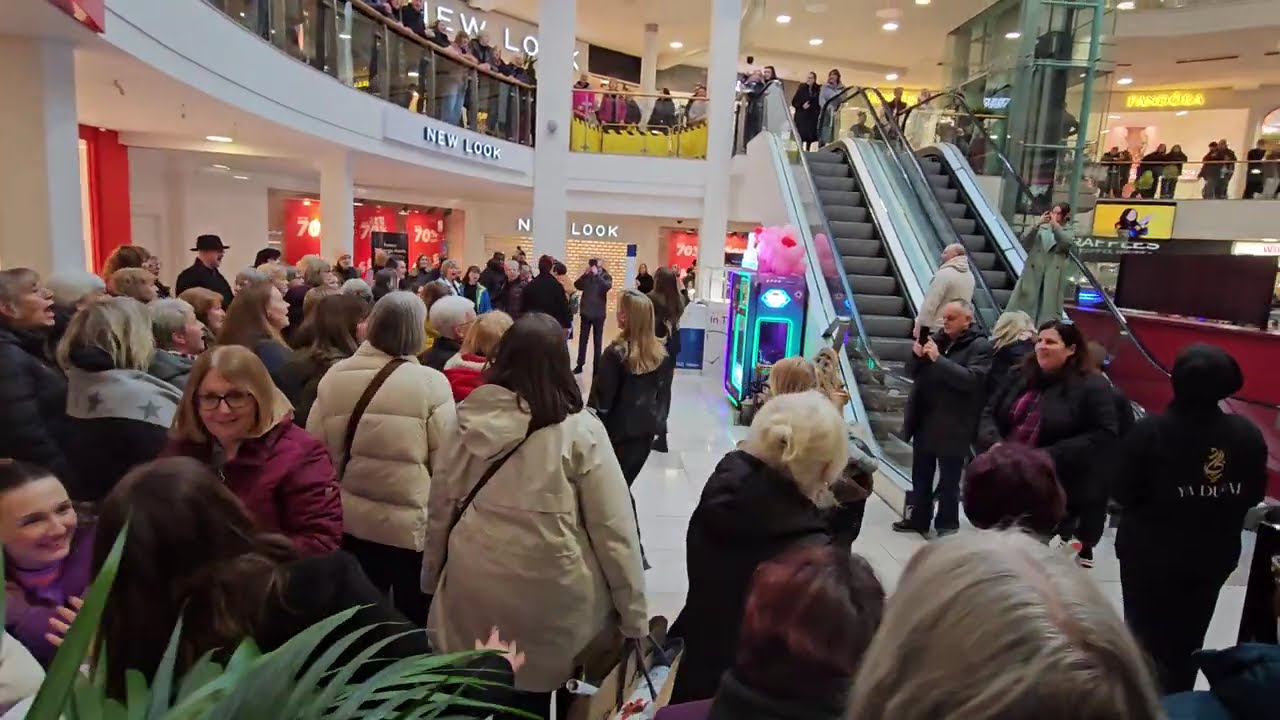 Local Vocals FLASHMOB  POMPEI  St George's Shopping Centre PRESTON 15th February 2025