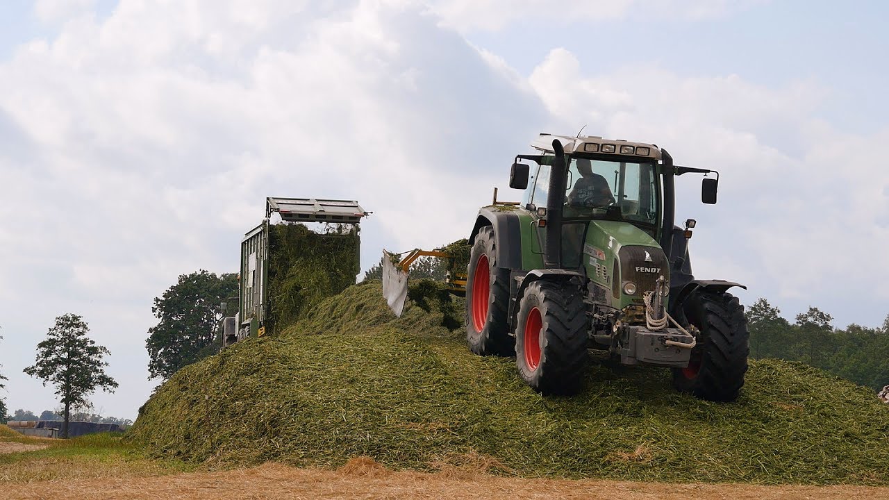 Sianokiszonka 2017(Zbiór trawy)2xFendt I Bergmann Carex38s I Veenhuis I UR Kaczyński I Podlasie