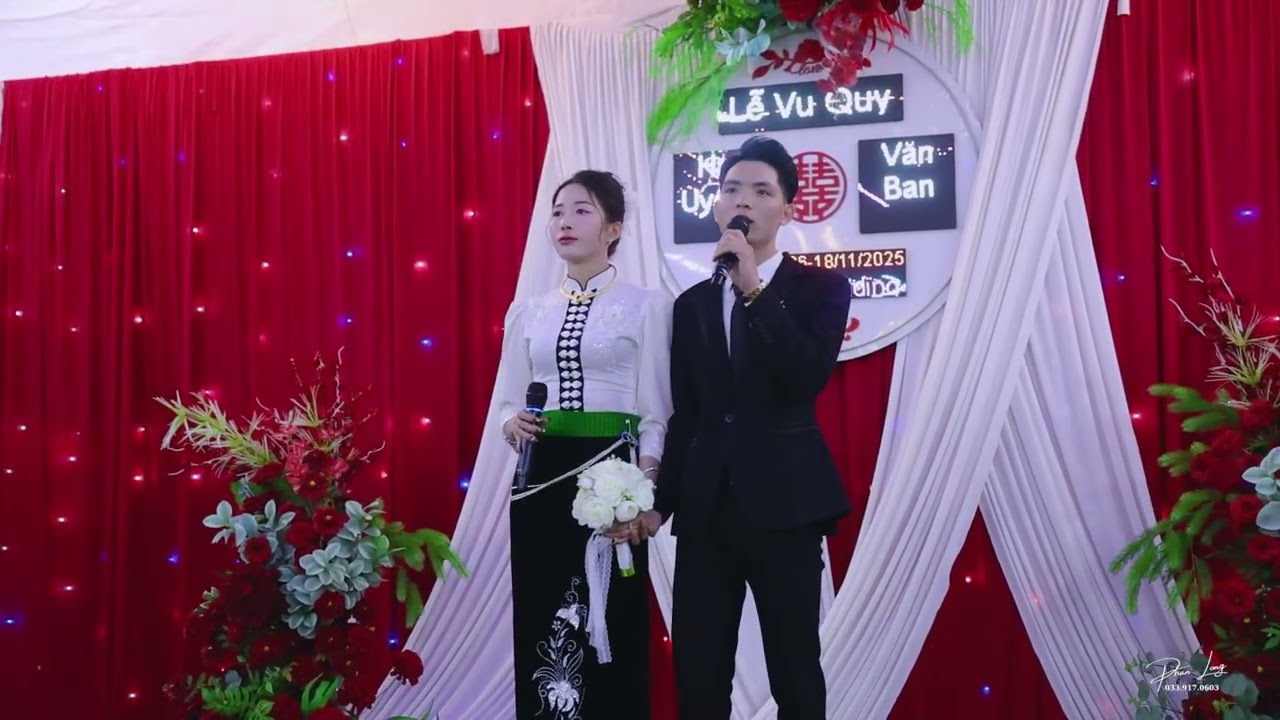 Mặc cằn sút chua Văn Ban Hạ Uyên