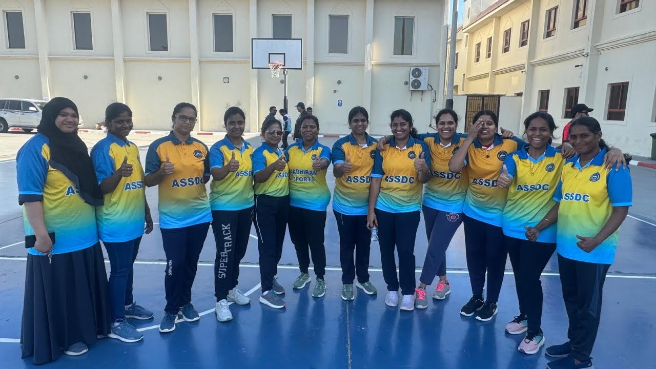 Aadhiran sports Throwball Women's 