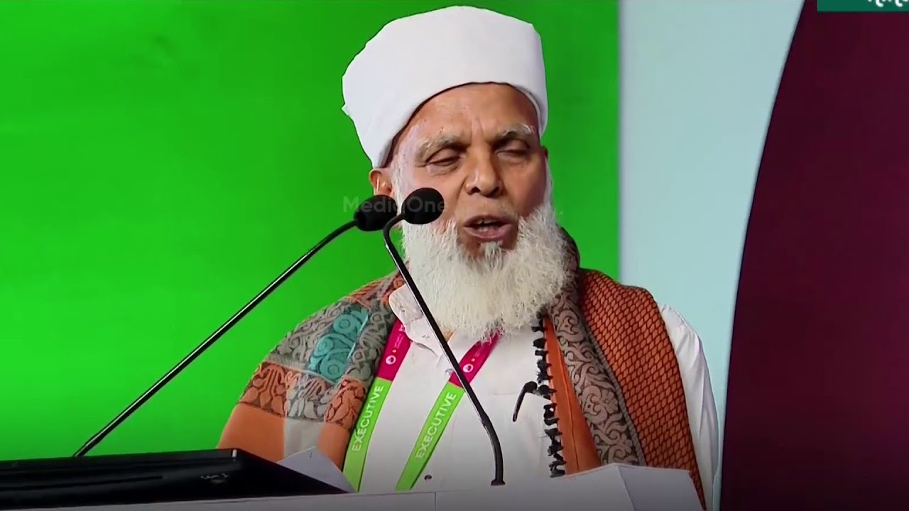 സാദിഖലി തങ്ങളെ വിമർശിച്ച് വിവാദത്തിലായ ഉമർഫൈസി മുക്കം നിലപാട് തിരുത്തി