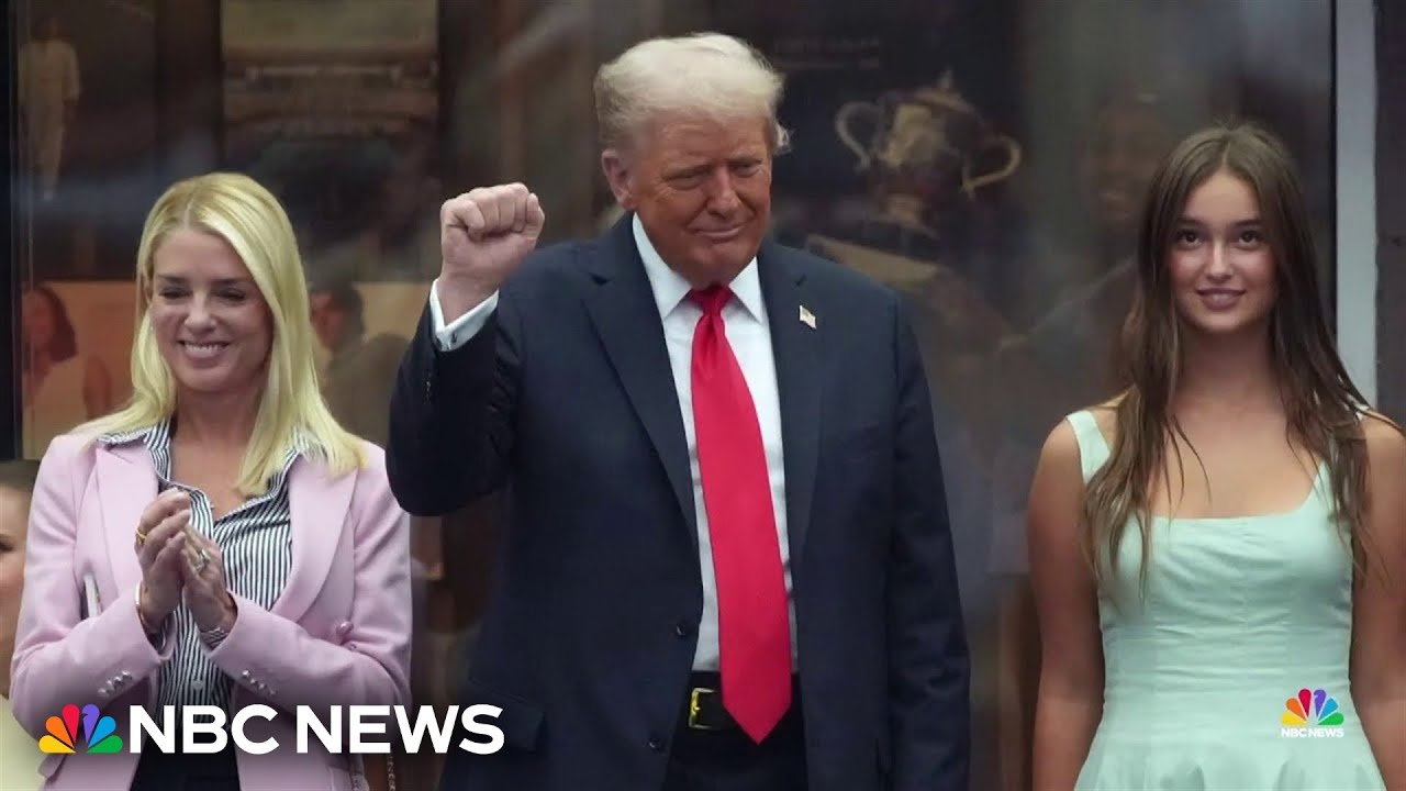 Trump defends threat to send troops to Chicago