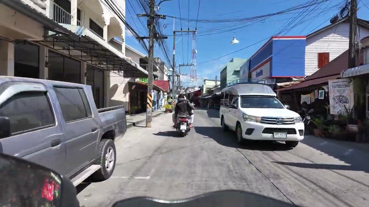 4-Minute Scooter Ride from Thong Sala Pier to Tiki Tattoo Studio | Koh Phangan 🇹🇭 | 4K
