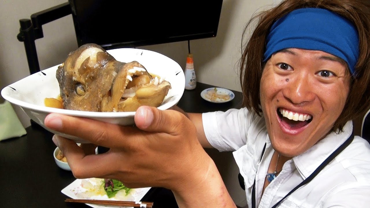インパクト大のコブダイ料理！