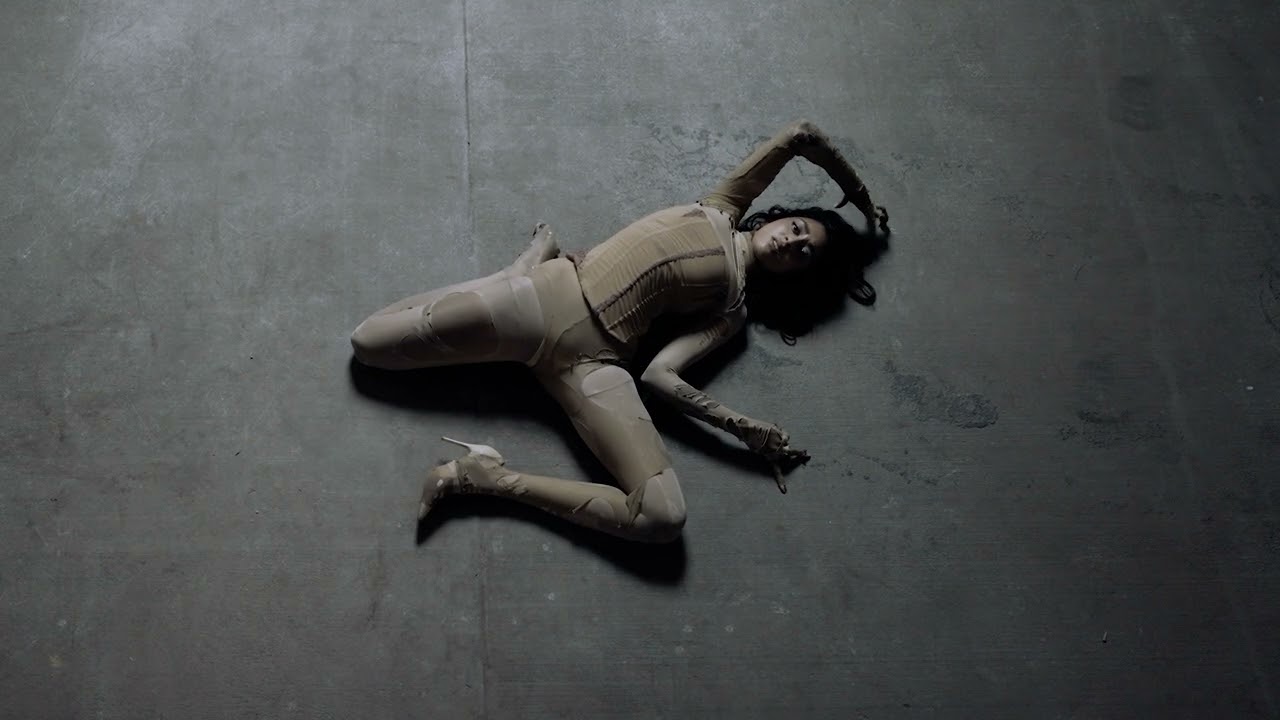 Chitra - Growing Pain (Official Visualizer)