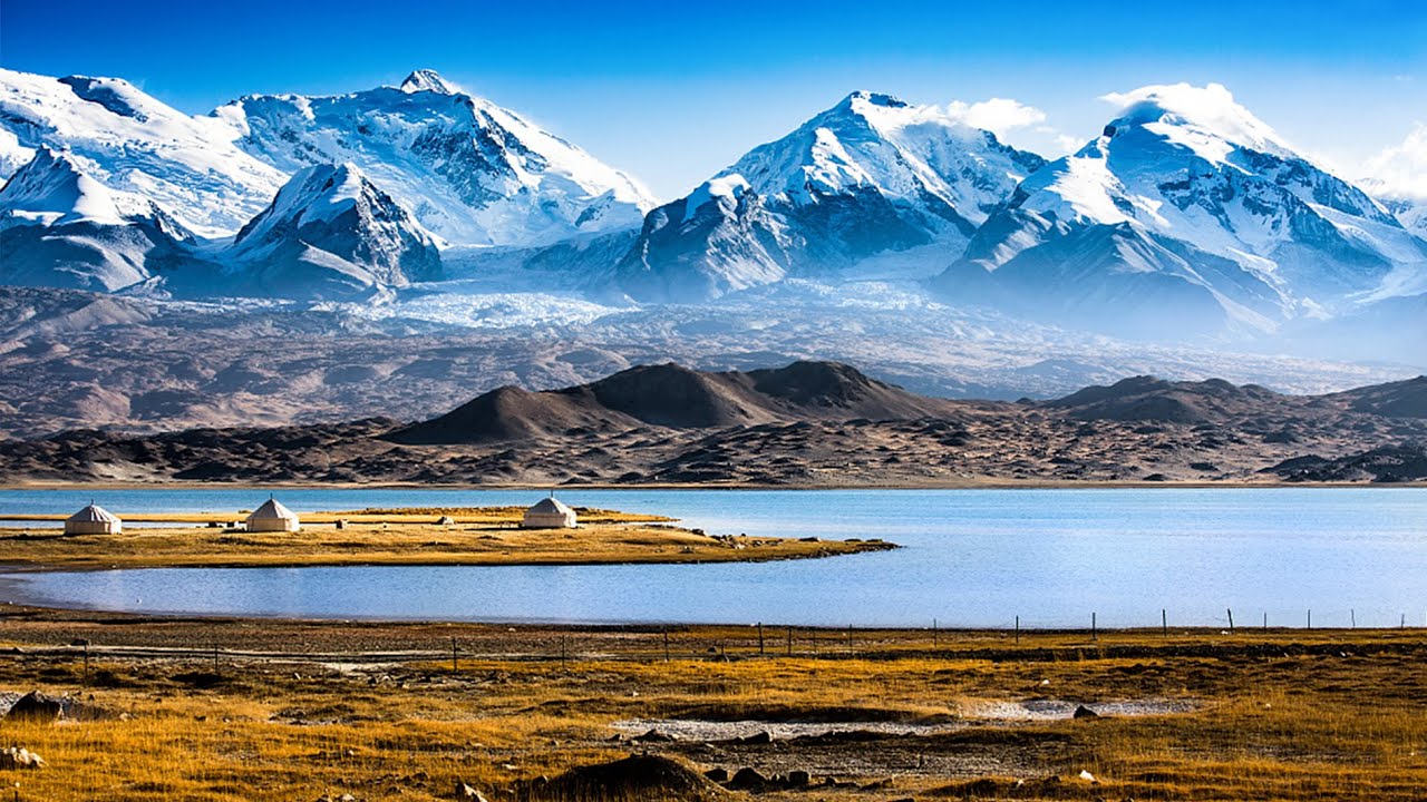 Records of Chinese President Xi Jinping's tour of Xinjiang