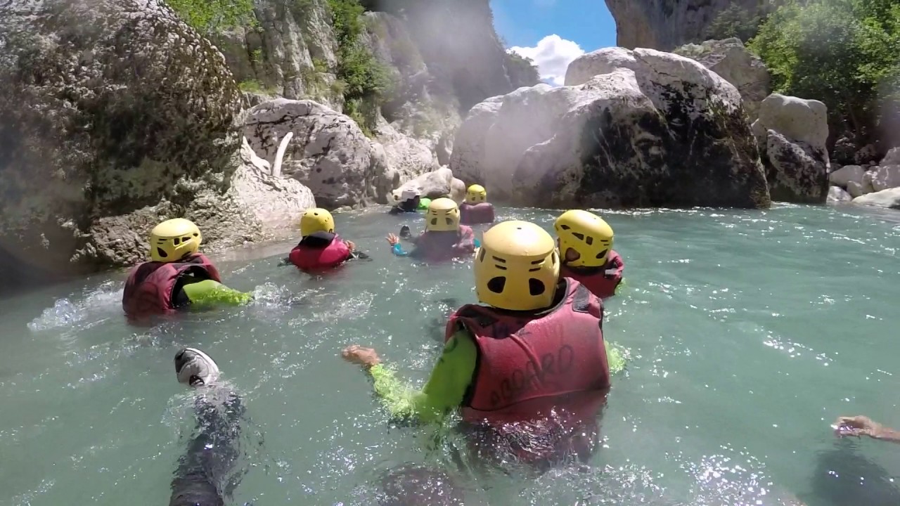 Aqua-rando demi-journée dans les gorges du Verdon avec ABOARD Rafting