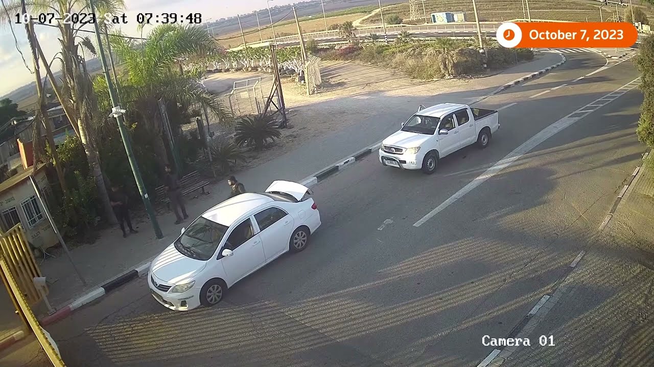 Narrow escape during Hamas attack caught on camera in Yachini