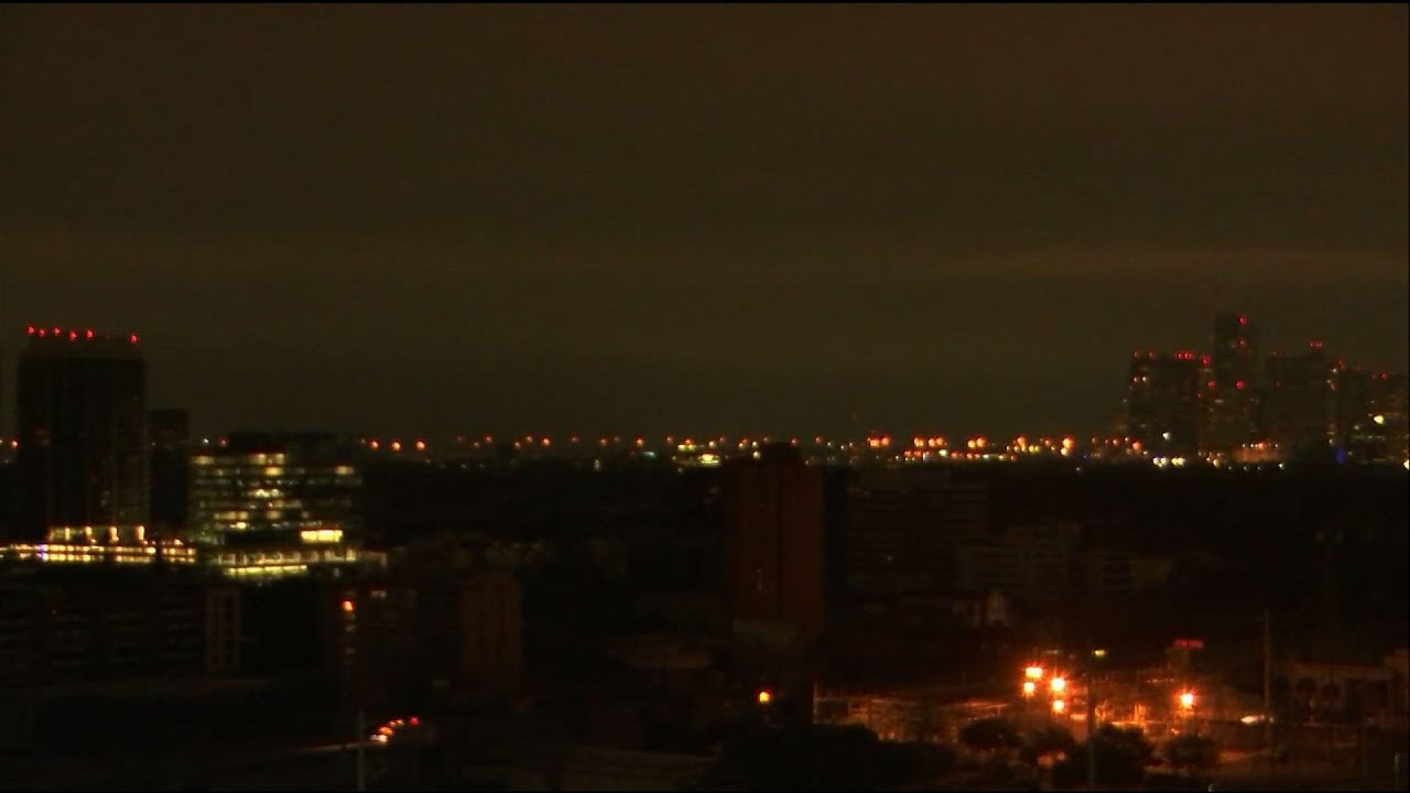 Anger builds amid Texas power outages