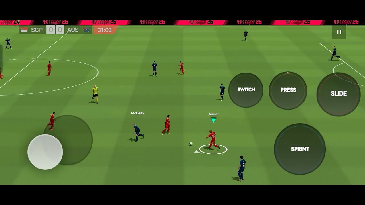 Aku main bola sepak park 1🤭