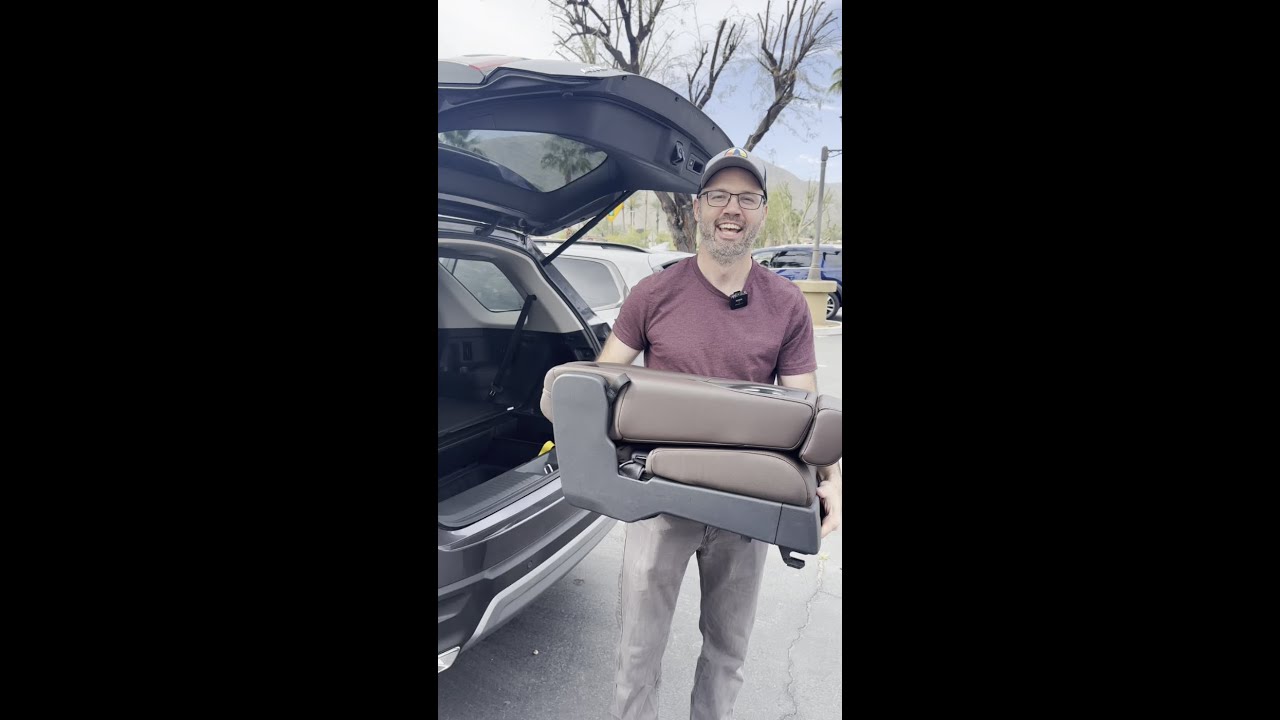 Captain&rsquo;s chairs or bench seat? In the 2024 #Honda #Pilot, you can choose either!