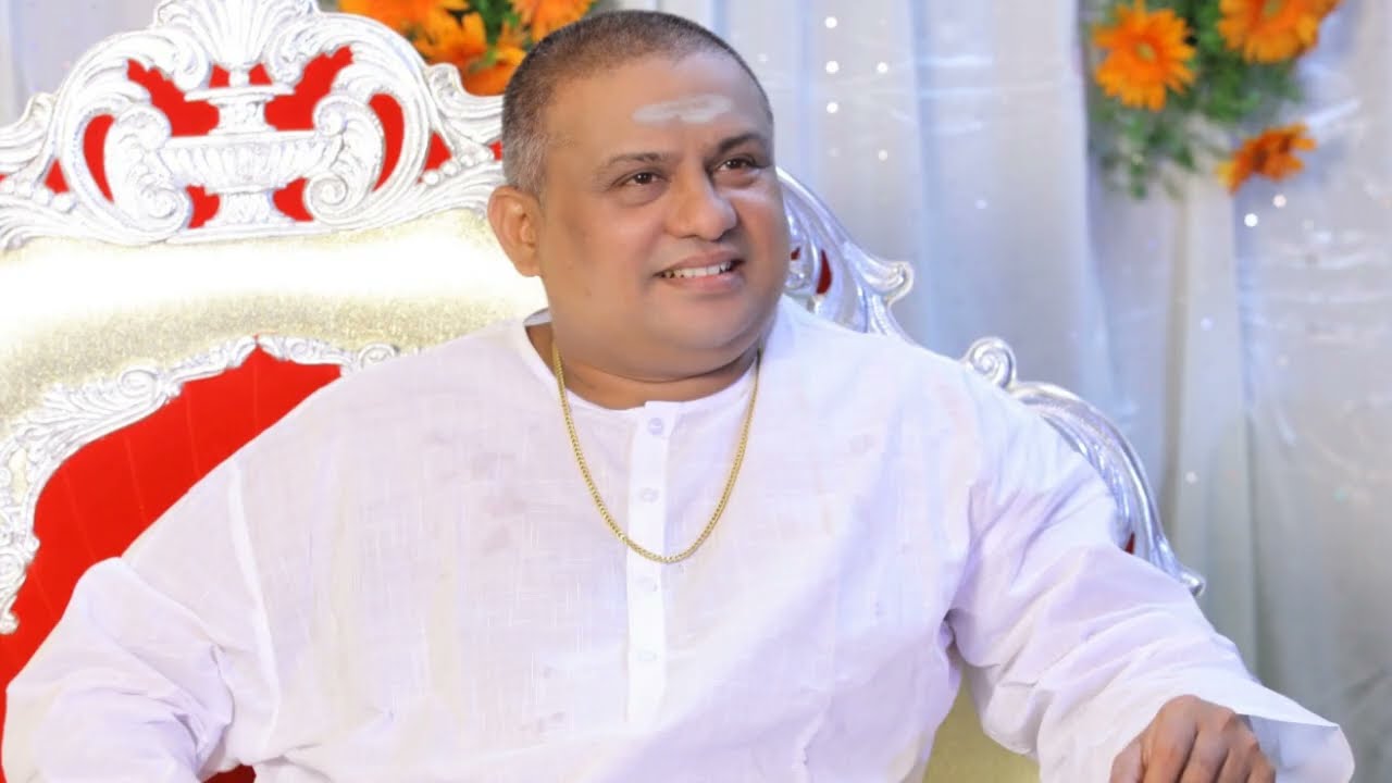 మాయకు లొంగని మార్గదర్శులు | Guru paduka stotra / Real Gurus | The MahaGuru