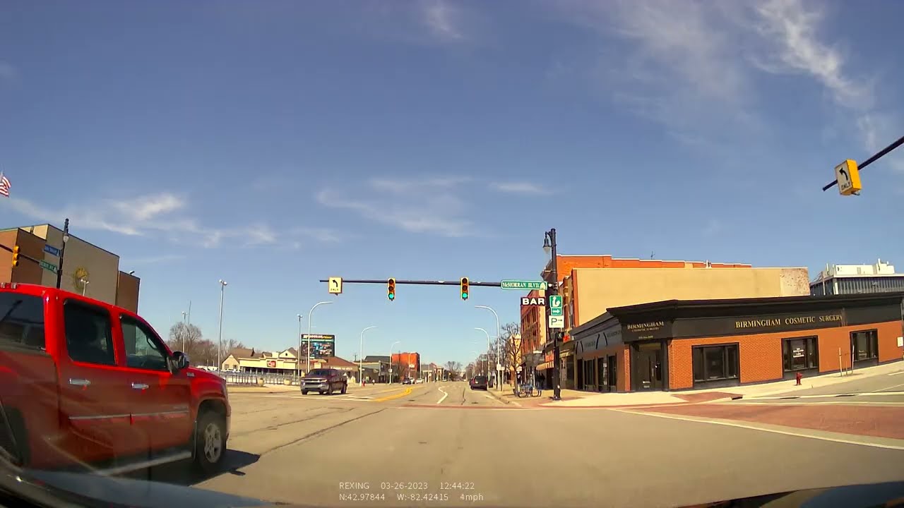 Dash Cam | Drive Down Military Street  To The Blue Water Bridge Port Huron, Michigan 4K