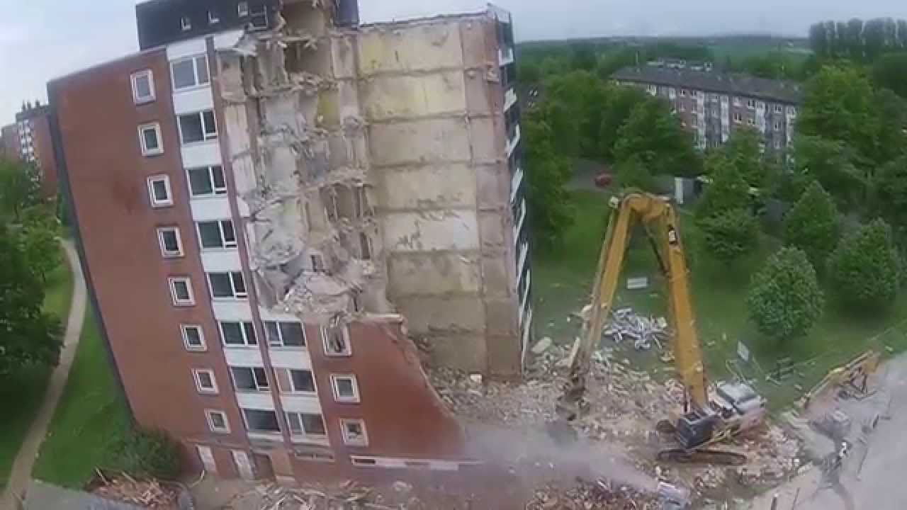 Neuss Weckhoven.  Das erstes Hochhaus muss weichen