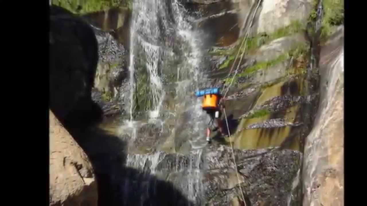 Sabino Canyon fly through with pictures