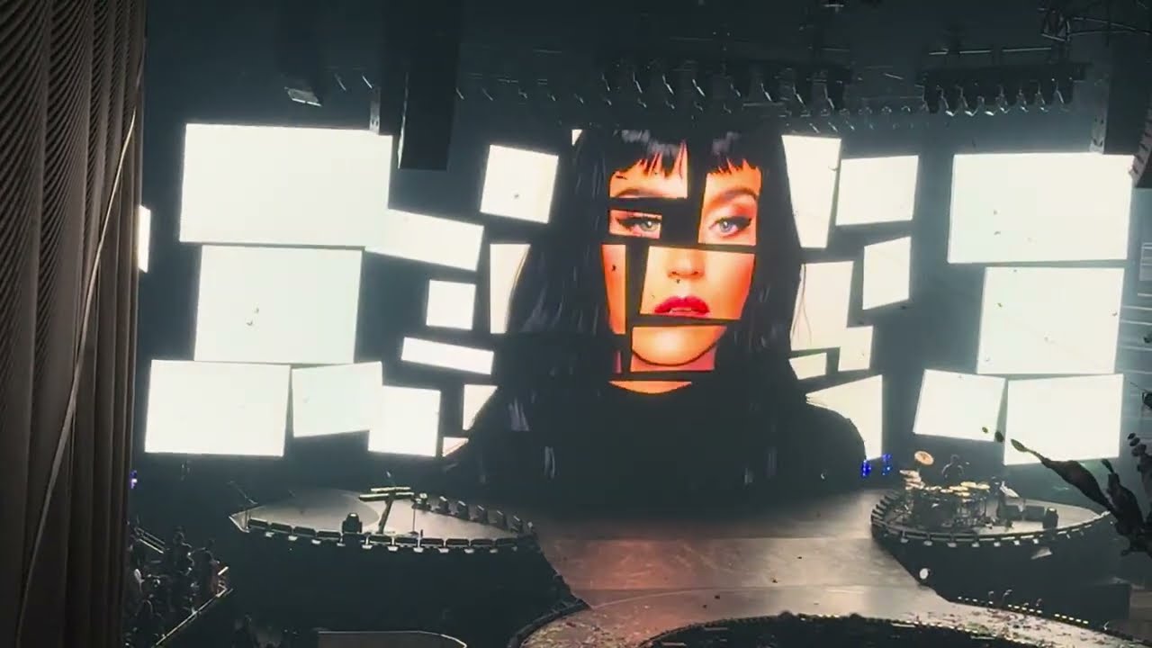 Katy Perry ~ 26.5 Outro & Post-Show ~ 07-21-2025 live at Climate Pledge Arena in Seattle, WA
