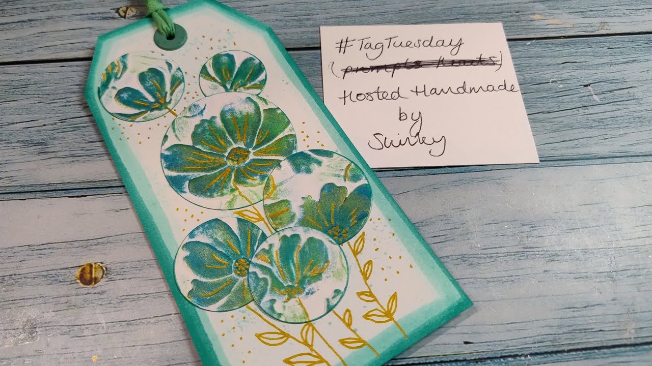 Tag Tuesday and the prompt is Circles #tagtuesday 