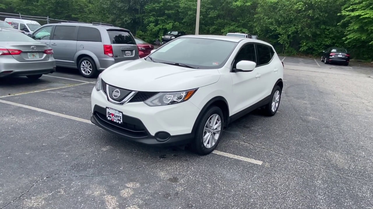 2018 Nissan Rogue Sport S