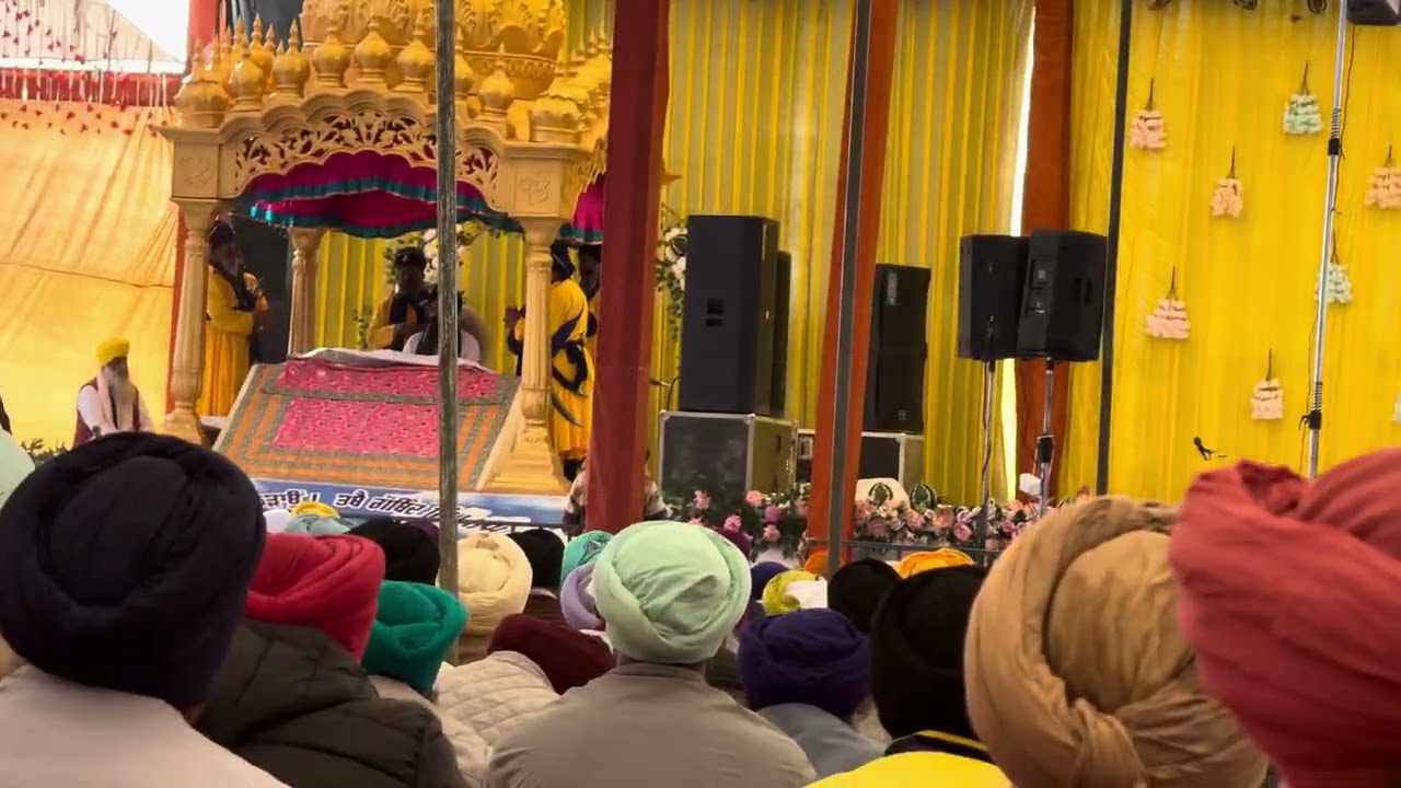 ਭਾਈ ਸਾਹਿਬ ਰਣਜੀਤ ਸਿੰਘ ਢੱਡਰੀਆਂ ਵਾਲਿਆਂ ਦੇ ਦੀਵਾਨ ਪਿੰਡ ਹੁਲਕਾ ਵਿਖੇ ਚੱਲ ਰਹੇ ਹਨ 