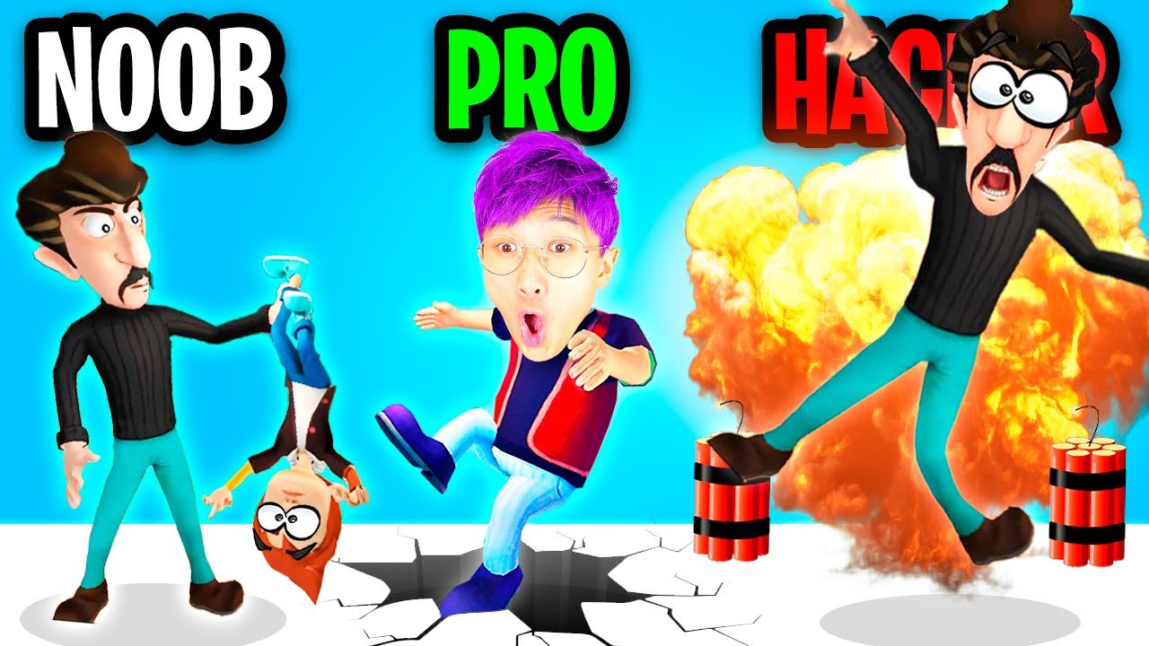 НУБ против ПРО против ХАКЕРА в SCARY ROBBER HOME CLASH!? (Прохождение игры LankyBox!)