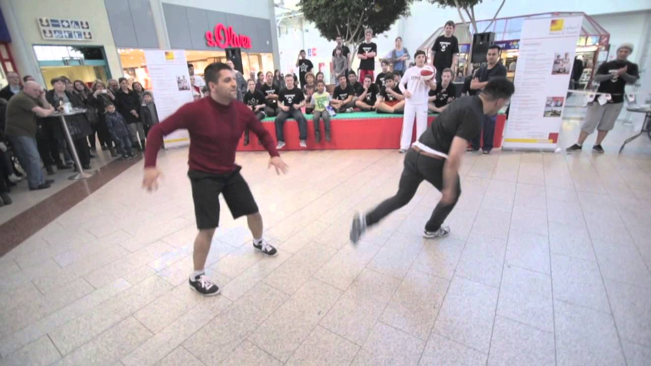 Hood Training, Breakdance Auftritt in Weserpark