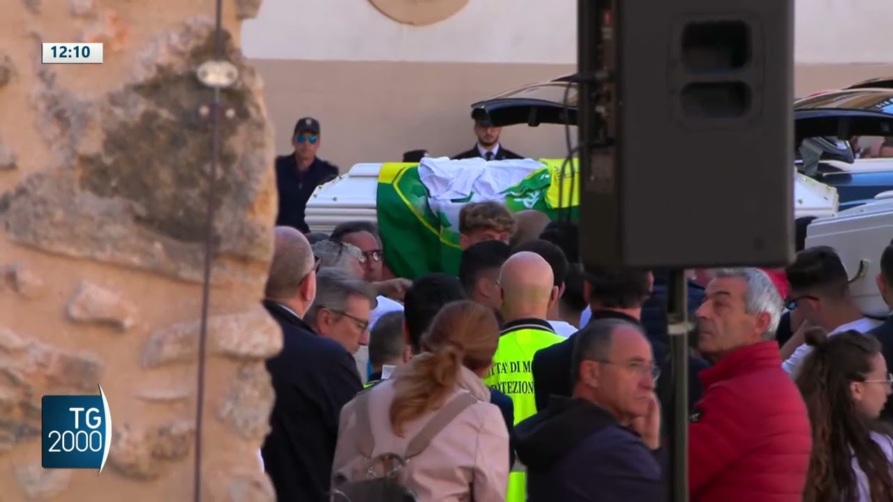 Monreale, oggi i funerali dei tre giovani. Si cerca un complice