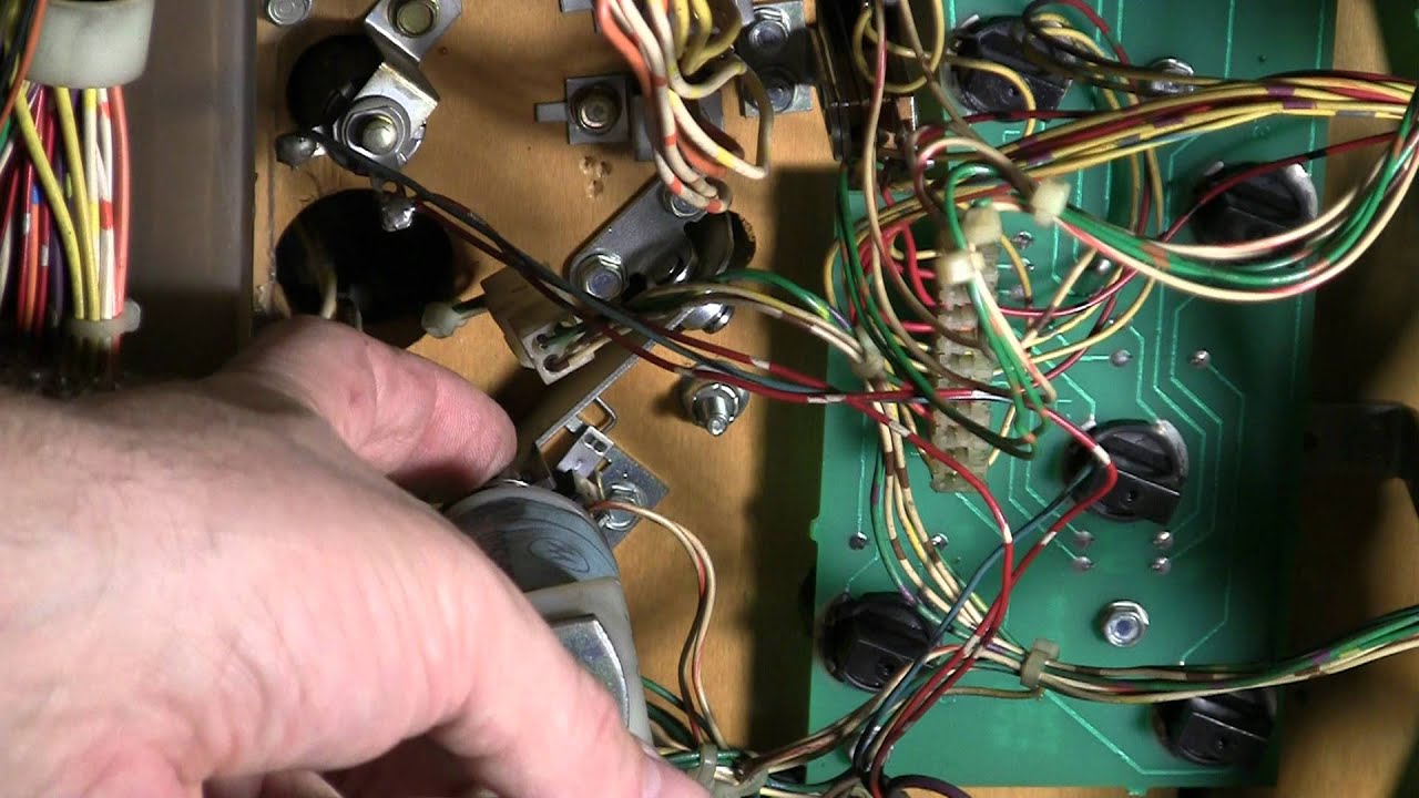 Repairing a broken Pinball coil slingshot/ball kicker - Pt 1 - PinballHelp.com