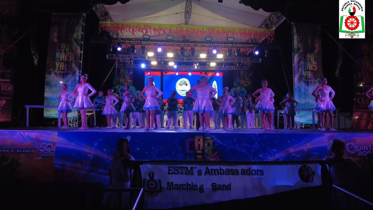 Presentation of the Marching Band from school Tecnica Mexico at the Chetumal carnival 2024