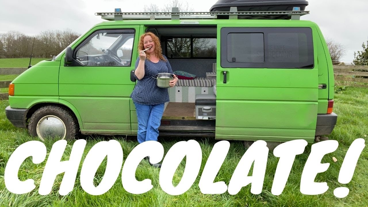 3 Chocolate No Bake Tray Bakes! Easy Camping Desserts