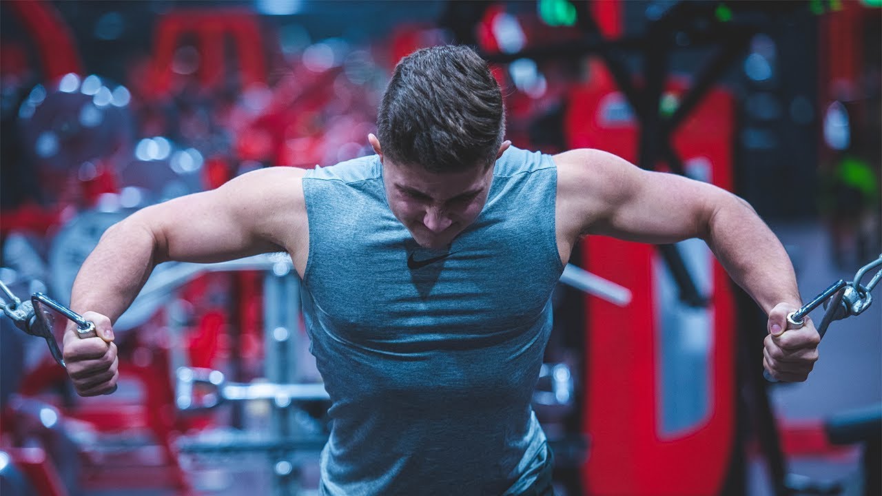 BUILD Your Chest With The Cable Chest Fly (Mind Muscle Connection!)