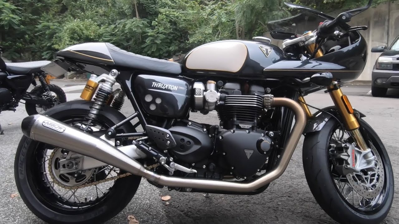Triumph Thruxton TFC full Arrow exhaust with Analog Motor Goods tail tidy