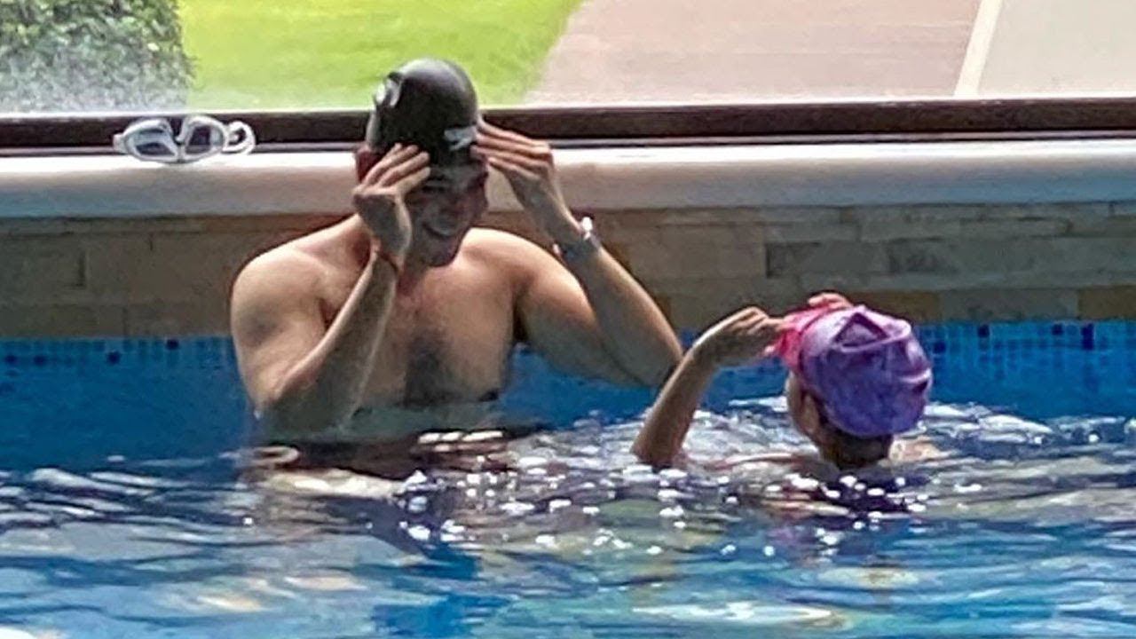 Mahesh Babu and His Daughter Sitara Enjoying In Swimming Pool | Mahesh Babu House Inside |Filmylooks