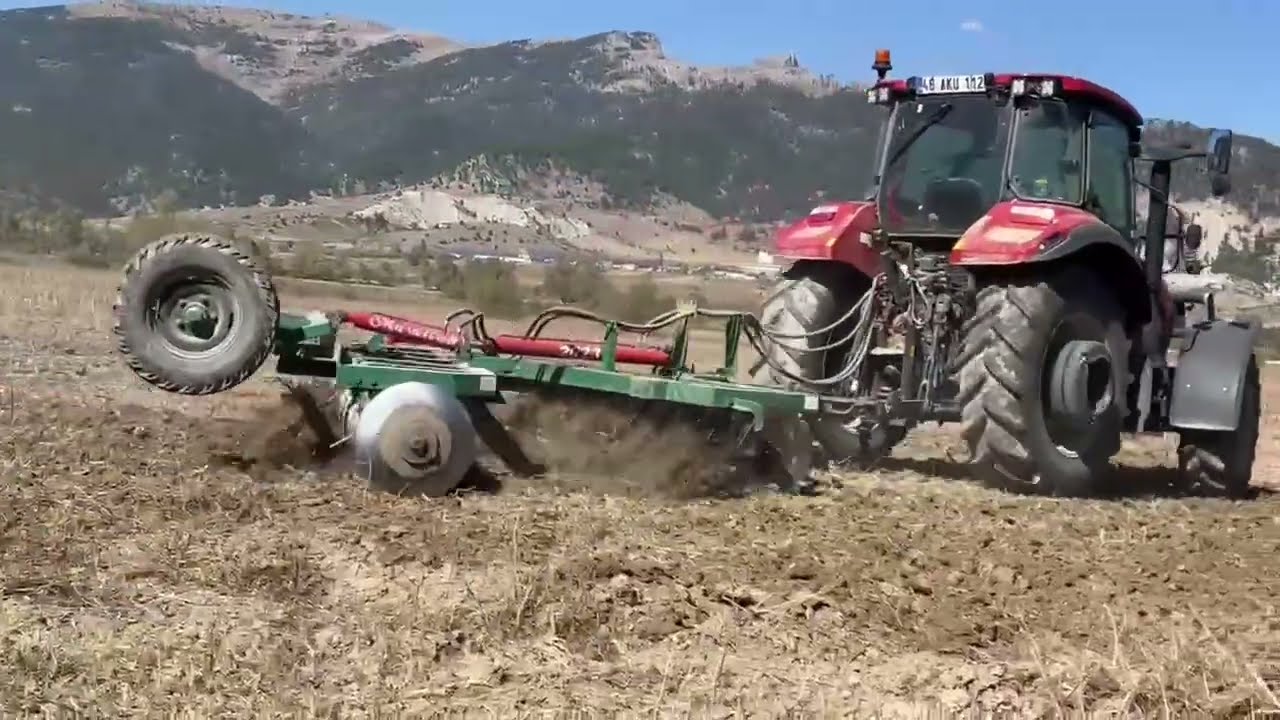 Farmall 110A Goble Çekiyor