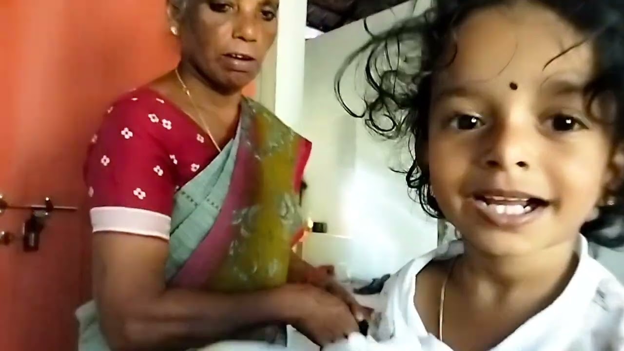 പുറമെ ചിരിച്ചുകൊണ്ടൊരു ദിവസം 🥺