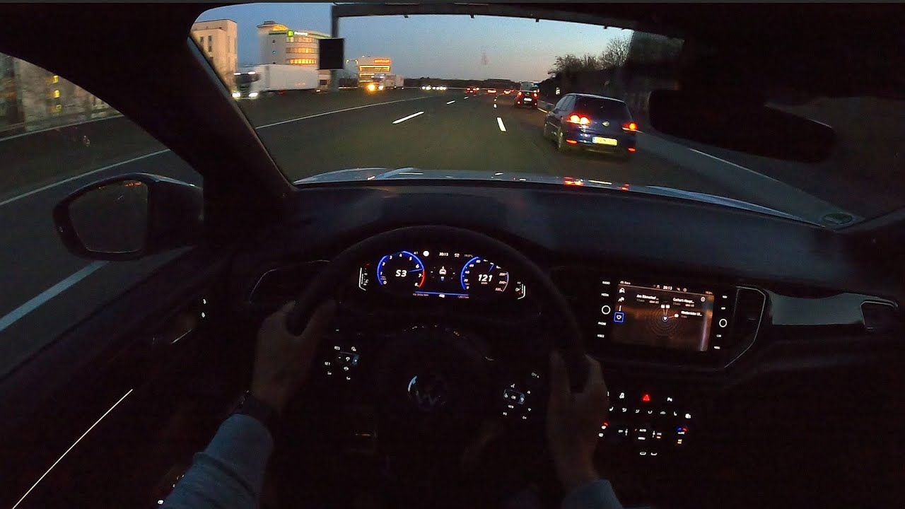 2021 VW T-ROC R 300 PS NIGHT POV TOP SPEED AUTOBAHN DRIVE FRANKFURT