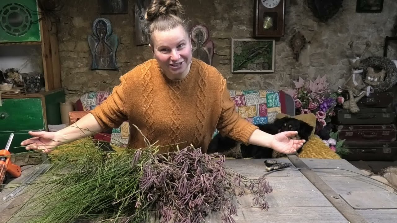 Prosty wianek z Olszy i Żarnowca.