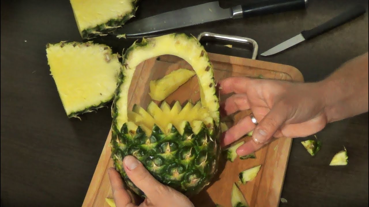 #181 How to make a pineapple basket - Carving garnish decorating for beginners