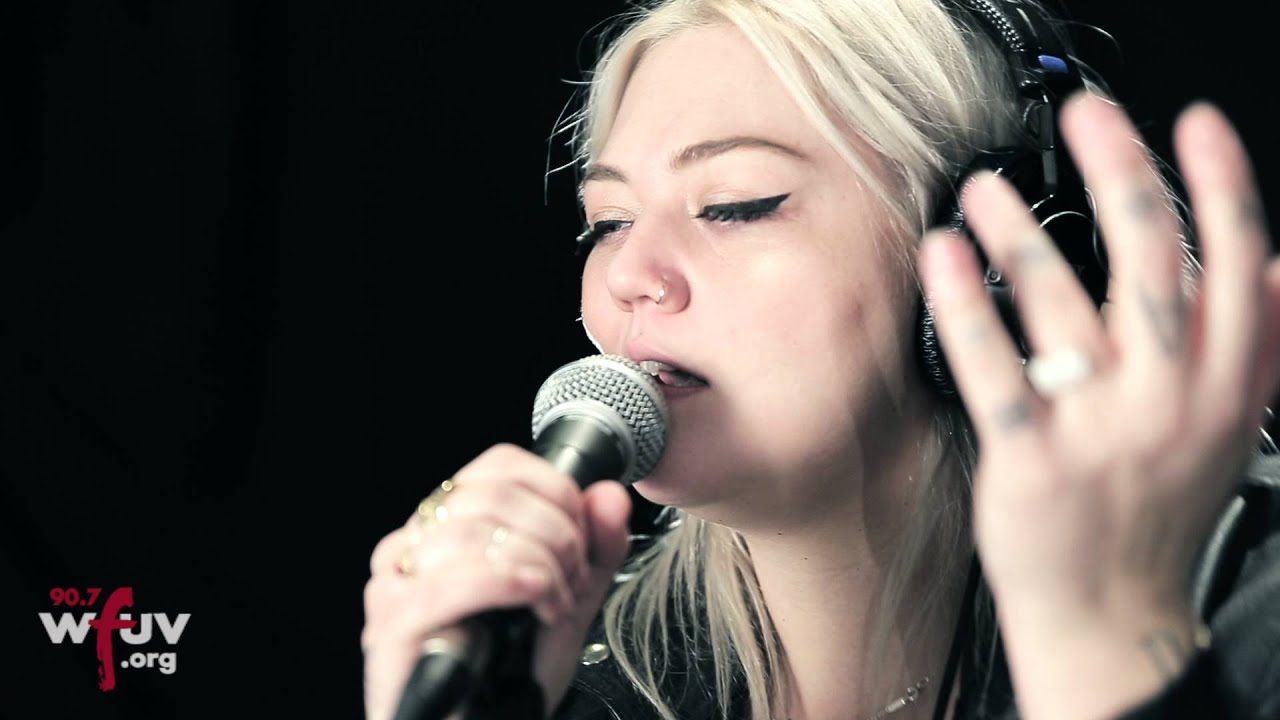 Elle King - 