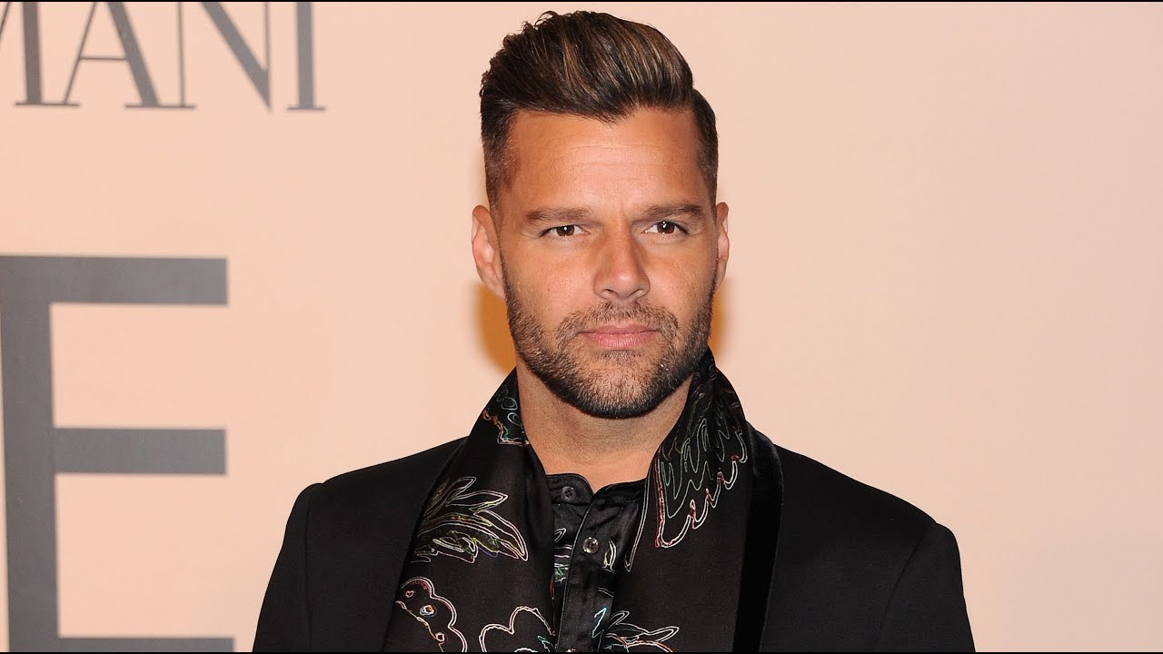 2015 Ricky Martin Hairstyles