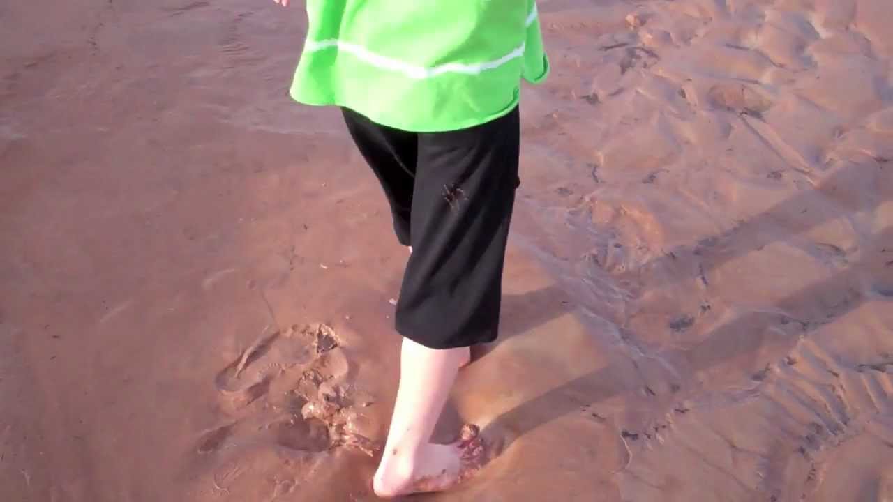 Playing in Quicksand [HD] Mud Suction Stuck