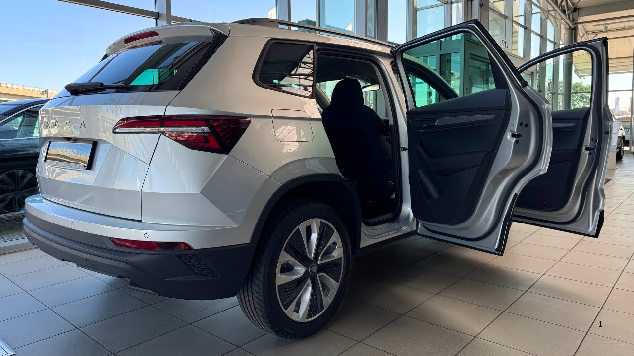 2025 Skoda Karoq - Interior and Exterior Details