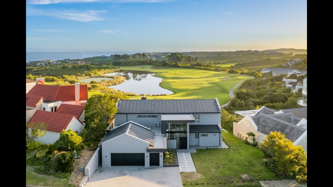 R10 500 000 | Ultra-Modern| Pezula Golf Estate, Knysna